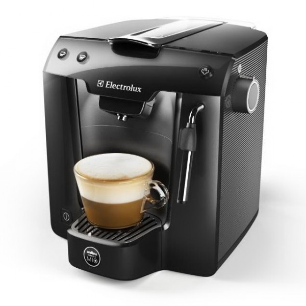 Las cafeteras Favola de Electrolux llevan al hogar el auténtico espresso  italiano – Electrolux Group